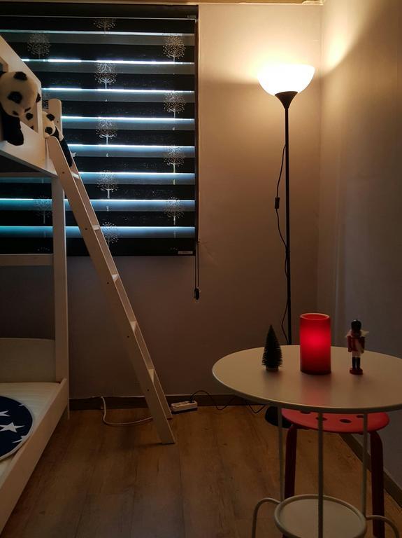 Feliz Guesthouse, Seoul Station Екстер'єр фото
