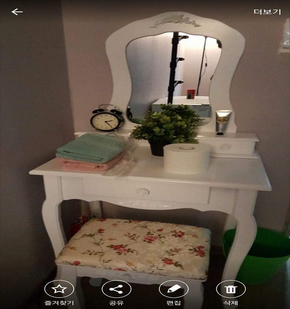 Feliz Guesthouse, Seoul Station Екстер'єр фото