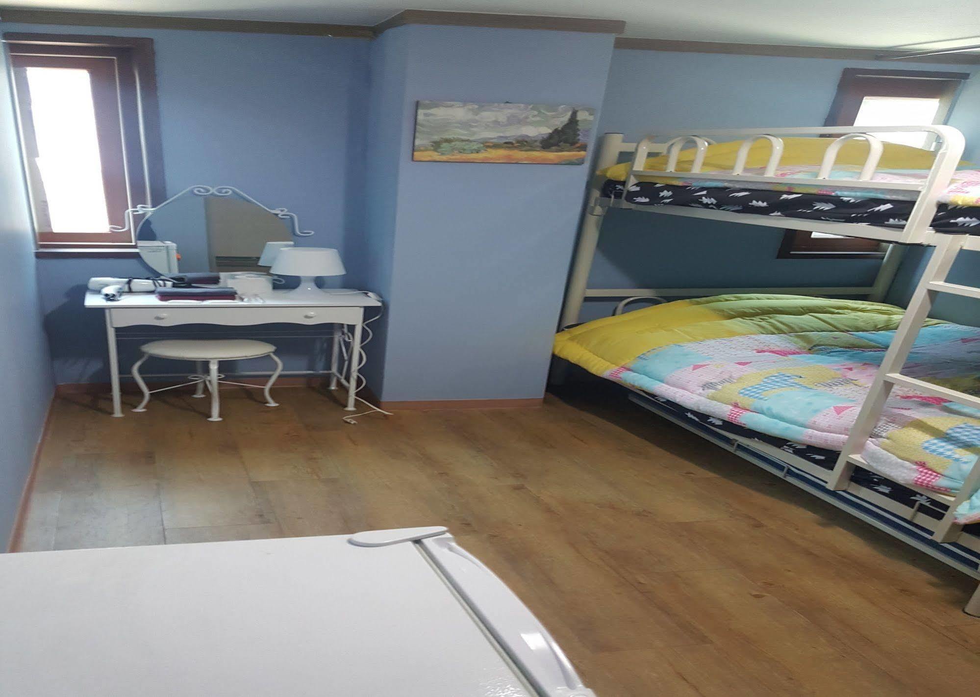 Feliz Guesthouse, Seoul Station Екстер'єр фото